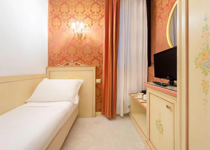 Hotel San Giorgio 3*