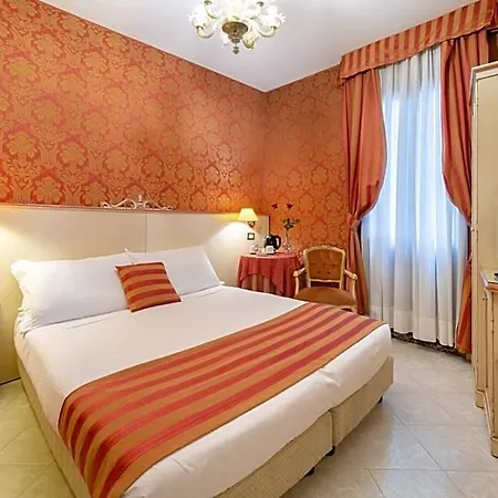 San Giorgio Отель 3*