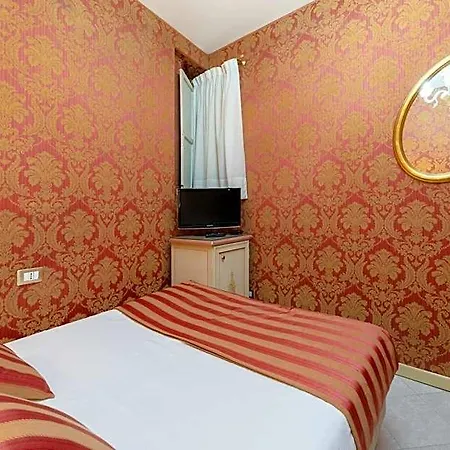 Отель San Giorgio 3*