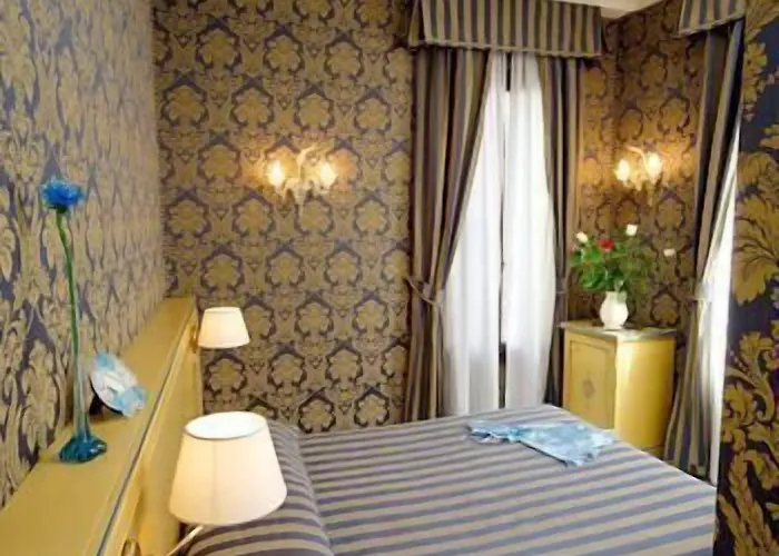 Hotell San Giorgio 3*